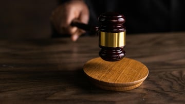 Deja a deber 10.000 euros del alquiler, el propietario jubilado le denuncia y la Justicia perdona su deuda: ¡°Est¨¢ arruinando mi vida¡±
