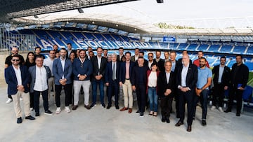 La delegación FIFA, en Anoeta.