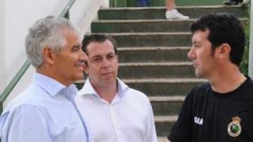 Pernía cree que las "correcciones" que necesita el Racing "parecen fáciles"