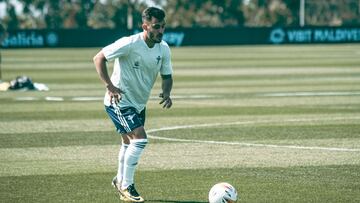 Diego Pamp&iacute;n se ejercita con el bal&oacute;n durante un entrenamiento de la actual pretemporada. 