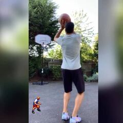 Raúl Jiménez demostró que es killer del arco y del aro