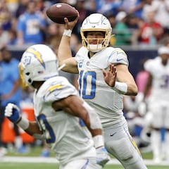 Millonario acuerdo entre Austin Ekeler y los Commanders, se marcha de los Chargers