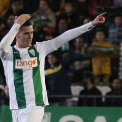 Aythami saca al Córdoba del descenso siete meses después