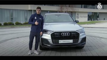 Está el hastío, la desgana y luego ya el 'entierro' de Bale y Jovic al recibir su coche de 75.000€