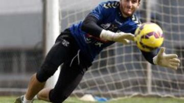 Carlos Abad en acción.