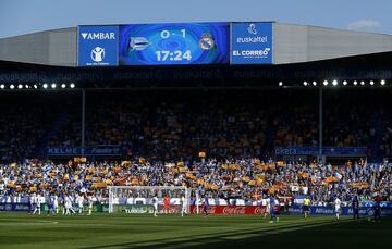 The Mendizorroza scoreboard