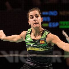 Carolina Marín da la primera victoria a su equipo en la India