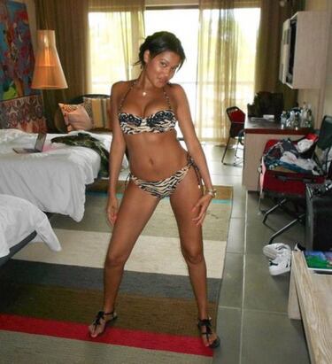 SuperBowl XLVI: WAGs
