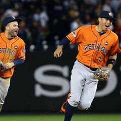 José Altuve y Carlos Correa no entrenan, se divierten