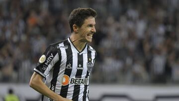 Soccer Football - Brasileiro Championship - Atletico Mineiro v Santos - Estadio Mineirao, Belo Horizonte, Brazil - October 13, 2021 Atletico Mineiro's Ignacio Fernandez celebrates scoring their third goal REUTERS/Washington Alves
