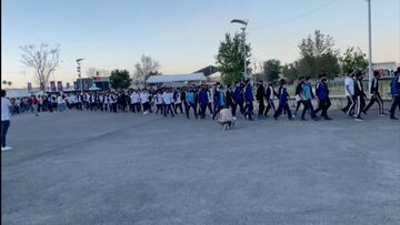 En lugar de la barra de Chivas, el Rebaño invitó a niños a ocupar su lugar