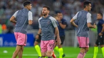 Inter Miami's Argentina forward Lionel Messi warms up before the Concacaf Champions Cup quarter-final second-leg football match between Mexico's Monterrey and USA's Inter Miami at the BBVA Stadium in Monterrey, Mexico, on April 10, 2024. (Photo by Julio Cesar AGUILAR / AFP)