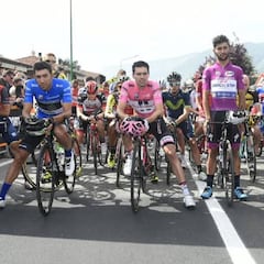 Minuto de silencio en el Giro por Hayden, Viellehner y Manchester