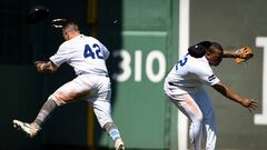 Tyler O'Neill  y Rafael Devers colapsaron durante el séptimo inning del encuentro que conmemora el Día de Jackie Robinson