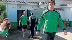 Entre la ola y el pañuelo