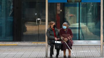 Santiago 20 septiembre 2021.
FotografiasTematicas de pensionados, tras el anuncio del ejecutivo  a la  reforma de pensiones para mejorar los ingresos de los jubilados.
Jonnathan Oyarzun/Aton Chile
