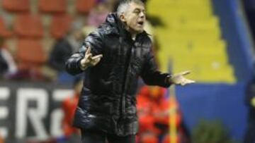 Alcaraz convoca a Diop y pierde al sancionado Camarasa