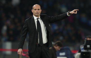 Batalla por dirigir a Italia