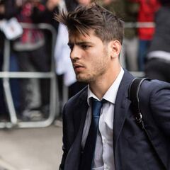 Morata pasó por Madrid para acelerar su traspaso al United