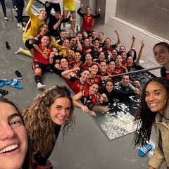 La fiesta ‘loca’ de España: piscina, La La Love You y máxima privacidad