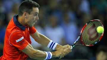 CLU43 CLUJ (RUMAN&Iacute;A) 15/07/2016.- El tenista espa&ntilde;ol Roberto Bautista-Agut se enfrenta al rumanoAdrian Ungur durante su partido de la eliminatoria de segunda ronda del Grupo Mundial I de Copa Davis entre Ruman&iacute;a y Espa&ntilde;a en Cluj (Ruman&iacute;a) hoy, 15 de julio de 2016. Espa&ntilde;a se enfrenta a Ruman&iacute;a en su camino hacia el ascenso al Grupo Mundial de la Copa Davis, en su segundo a&ntilde;o fuera de la elite mundial. EFE/Robert Ghement