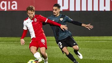 El Girona, obligado a reinventarse tras la sanci¨®n a Samu S¨¢iz