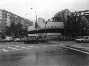 Fotografía exterior del centro comercial 'La Esquina del Bernabéu'. 