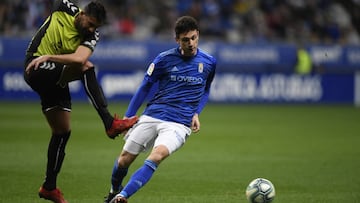 Borja S¨¢nchez tira del Oviedo