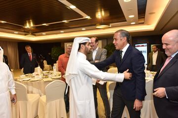 Hassan Alzawady y Manuel Mirat consejero delegado de PRISA.