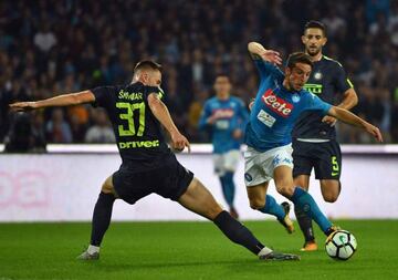 Milan Skriniar in action against Napoli