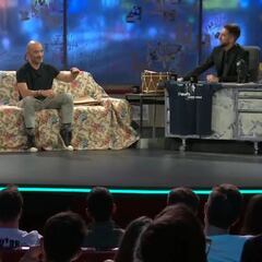 "Raikkonen iba de lado a lado con el sello de la discoteca puesto en la frente"