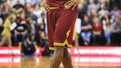 Crisis en los Cavaliers; LeBron: "No hay manera de ganar así"