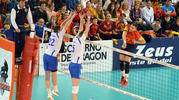 España gana 3-0 a Bielorrusia y se asegura el pase al Europeo