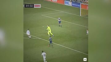 Minuto 89', empate a 2 y aparece el 'espíritu' de Karius...