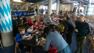 Comida en el Palacio.