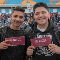 Habrá pago triple de Jóvenes Escribiendo el Futuro en junio: estos serán los beneficiarios de los 17 mil 400 pesos