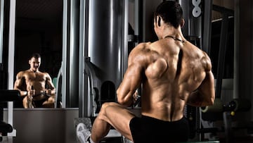 Ejercicios sencillos para empezar una rutina de gimnasio