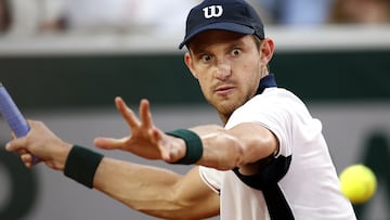 Paris (France), 26/05/2024.- Nicolas Jarry of Chile in action during his Men's Singles 1st round match against Corentin Moutet