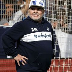 Los peritos determinan una larga agonía en la muerte de Maradona