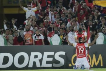 Imágenes del partido entre Santa Fe y Colo Colo correspondiente a la segunda fecha de la Copa Libertadores.