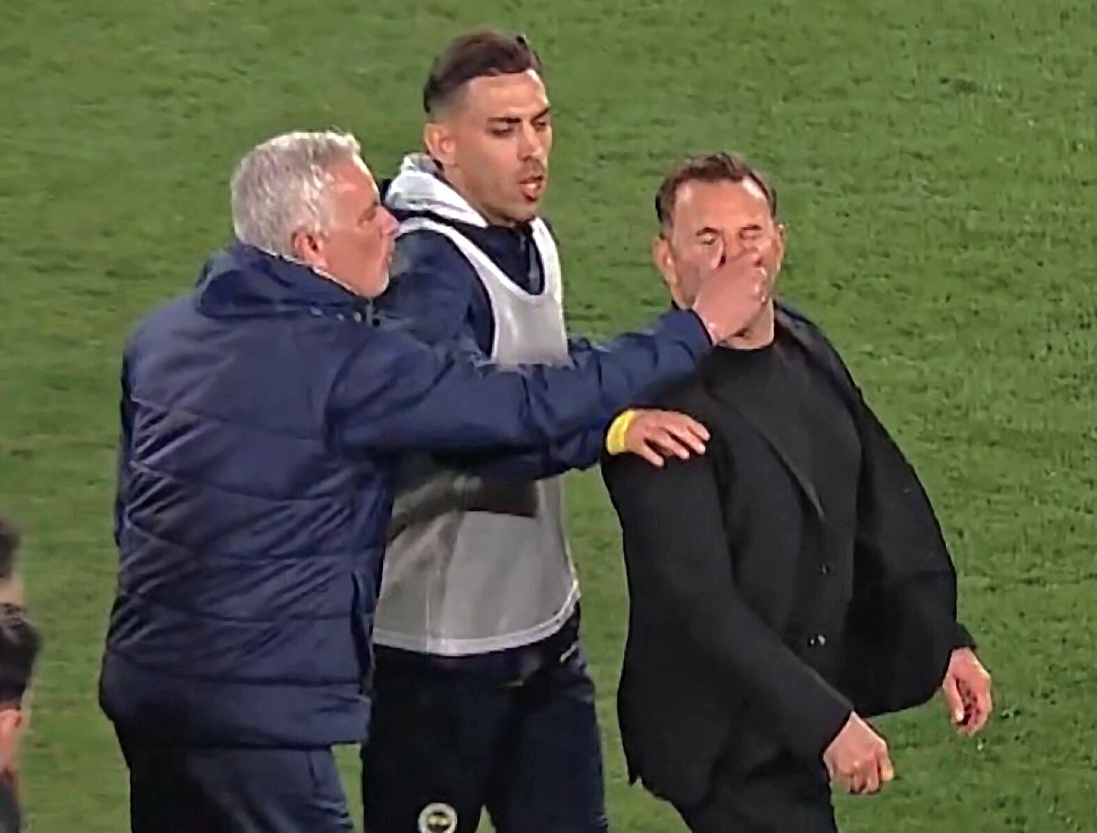 Finiquito millonario para Mourinho