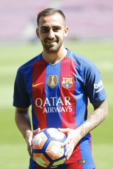 Paco Alcácer presented at Camp Nou: in images
