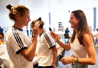 Visita sorpresa para La Roja