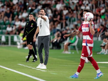 Eder Sarabia durante el partido contra el Granada.