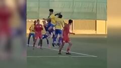 El hijo de Cristiano replicó el icónico cabezazo de CR7: ¡notable escena!