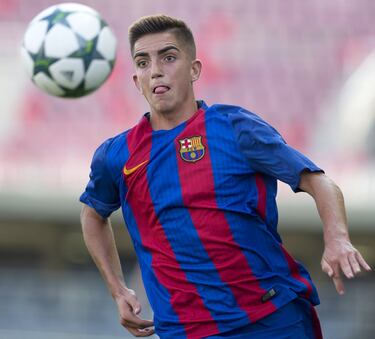 Tras 9 años en el club, este verano ha sido traspasado al Granada. A cambio del 50% de una futura venta, derecho de tanteo y una opción de recompra ponía fin a una larga formación en la entidad blaugrana. Debutó en agosto de 2020 en un partido de Champions contra el Nápoles. 