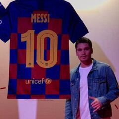 Fue campeón de la Sudamericana con la U y hoy se luce en Barcelona