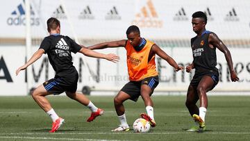Rodrygo y Vinicius, durante un entrenamiento del Real Madrid esta semana.