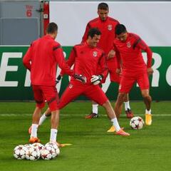 Julio César rejuvenece y suma 539 minutos sin encajar en liga