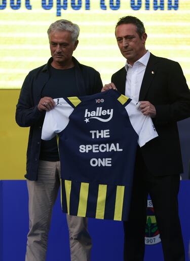 Mourinho: ¡°La camiseta del Fenerbah?e ya es parte de mi cuerpo¡±